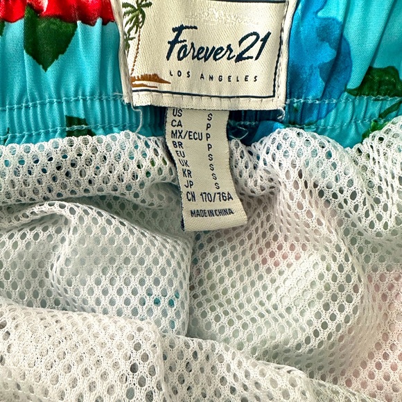 Y2K Forever 21 Men’s Floral Swim Shorts with Drawstring in Blue Size S - Picture 6 of 9